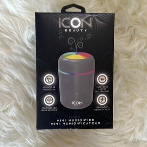 Icon Beauty mini humidifier